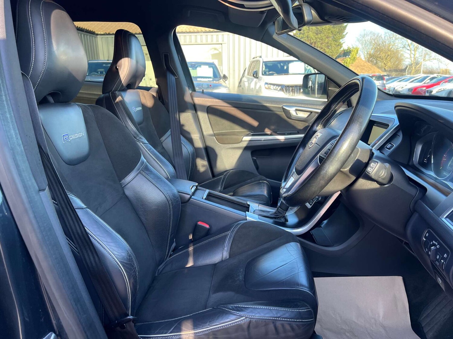 Used Volvo XC60 2013 for sale - 77621911: Photo 16