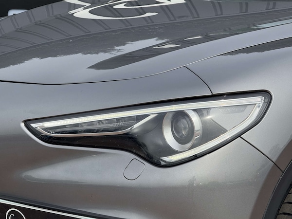 Used Alfa Romeo Stelvio 2018 for sale - 75500235: Photo 11