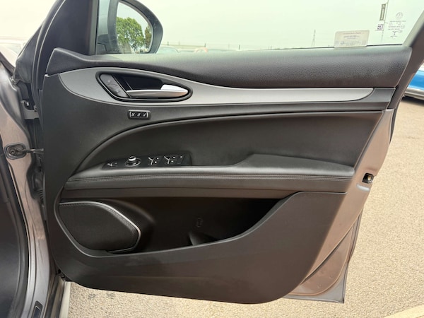 Used Alfa Romeo Stelvio 2018 for sale - 75500235: Photo 24