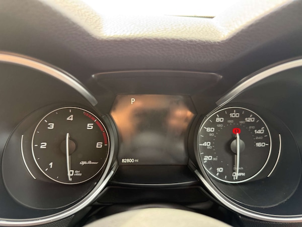 Used Alfa Romeo Stelvio 2018 for sale - 75500235: Photo 32