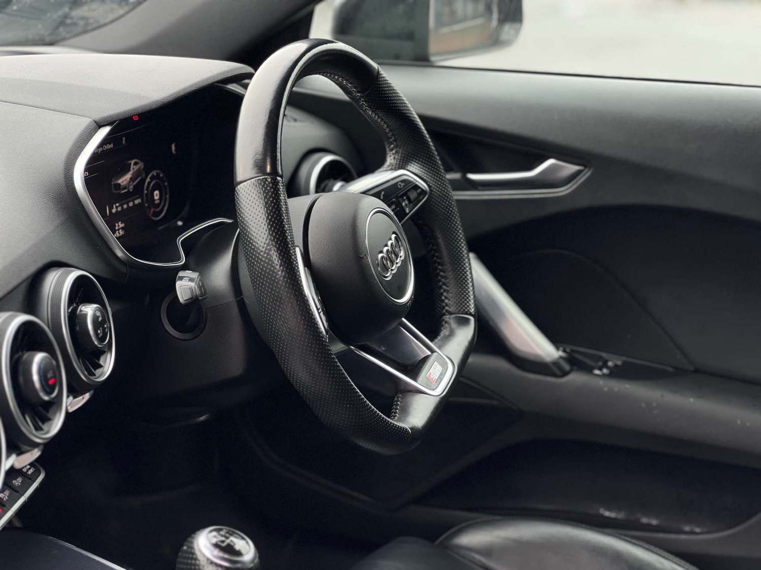 Used Audi TT 2015 for sale - 77380663: Photo 42