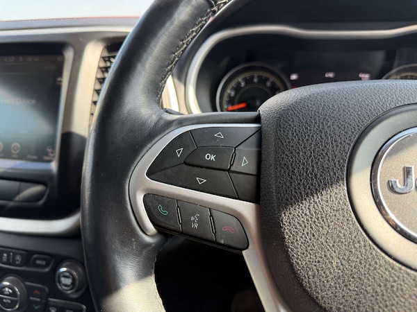 Used Jeep Cherokee 2015 for sale - 75157697: Photo 27