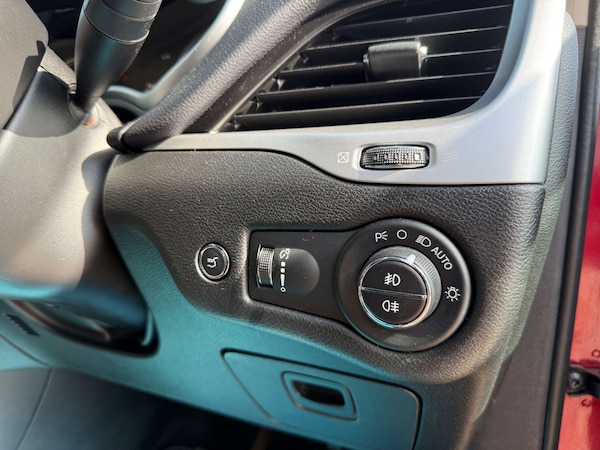 Used Jeep Cherokee 2015 for sale - 75157697: Photo 57