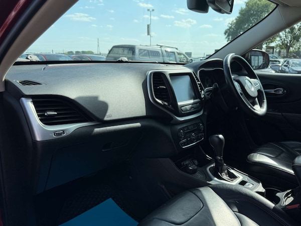 Used Jeep Cherokee 2015 for sale - 75157697: Photo 89