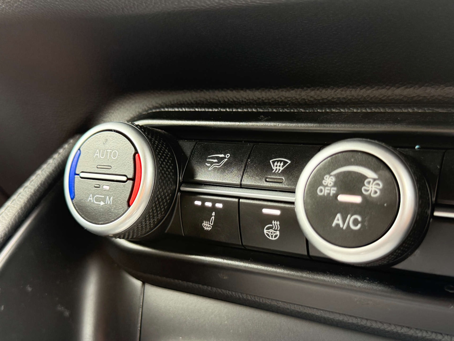 Used Alfa Romeo Stelvio 2018 for sale - 76601735: Photo 35