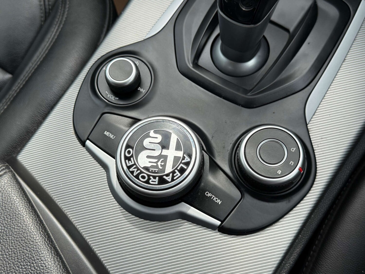 Used Alfa Romeo Stelvio 2018 for sale - 76601735: Photo 38