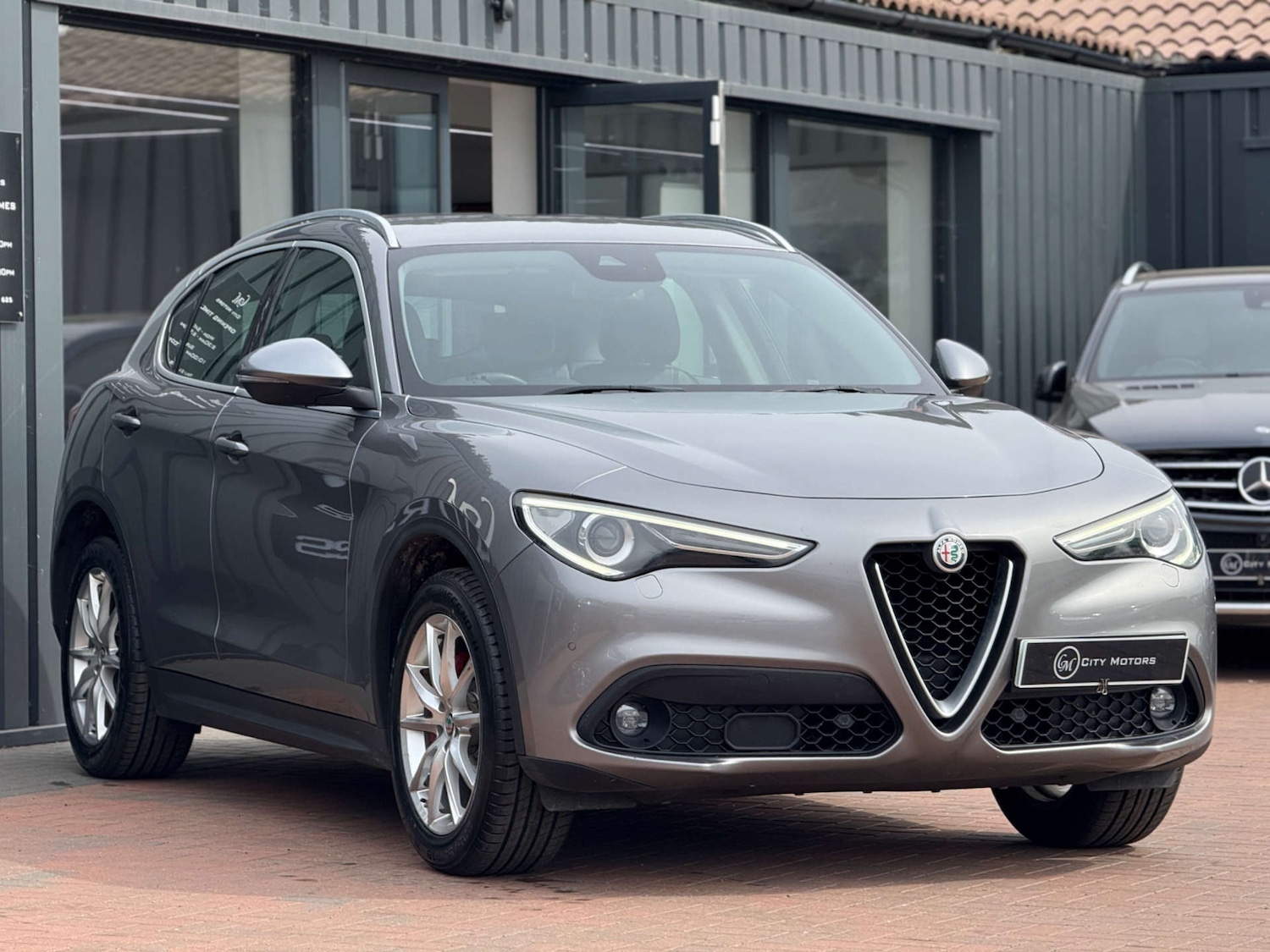 Used Alfa Romeo Stelvio 2018 for sale - 76601735: Photo 4