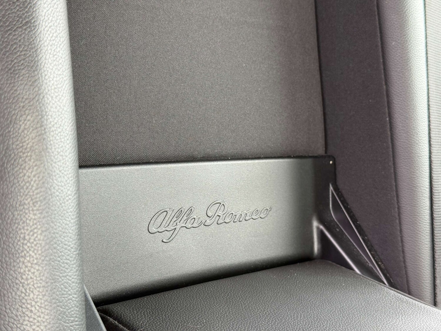 Used Alfa Romeo Stelvio 2018 for sale - 76601735: Photo 49