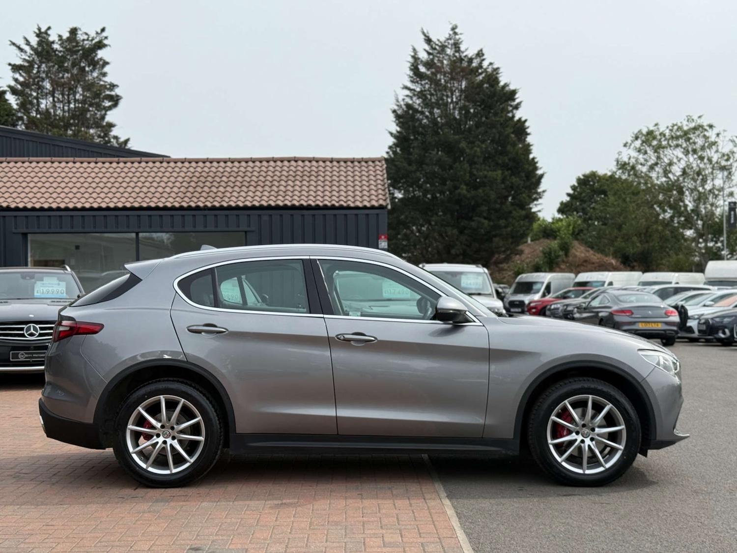 Used Alfa Romeo Stelvio 2018 for sale - 76601735: Photo 5