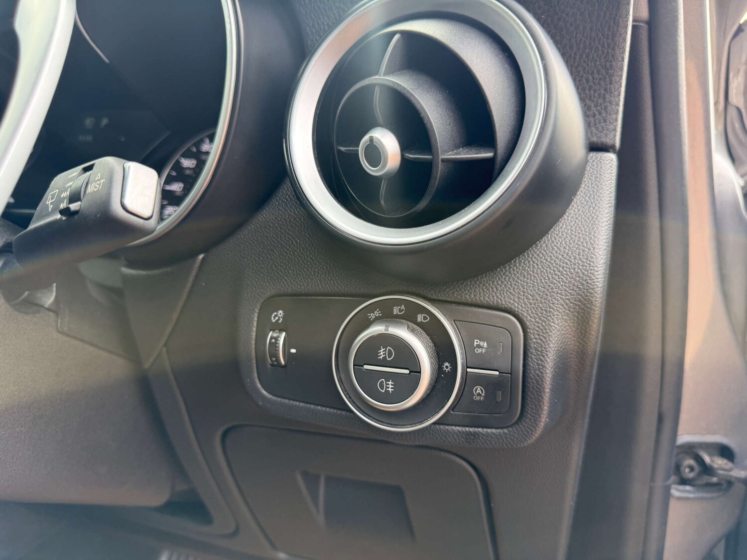 Used Alfa Romeo Stelvio 2018 for sale - 76601735: Photo 64