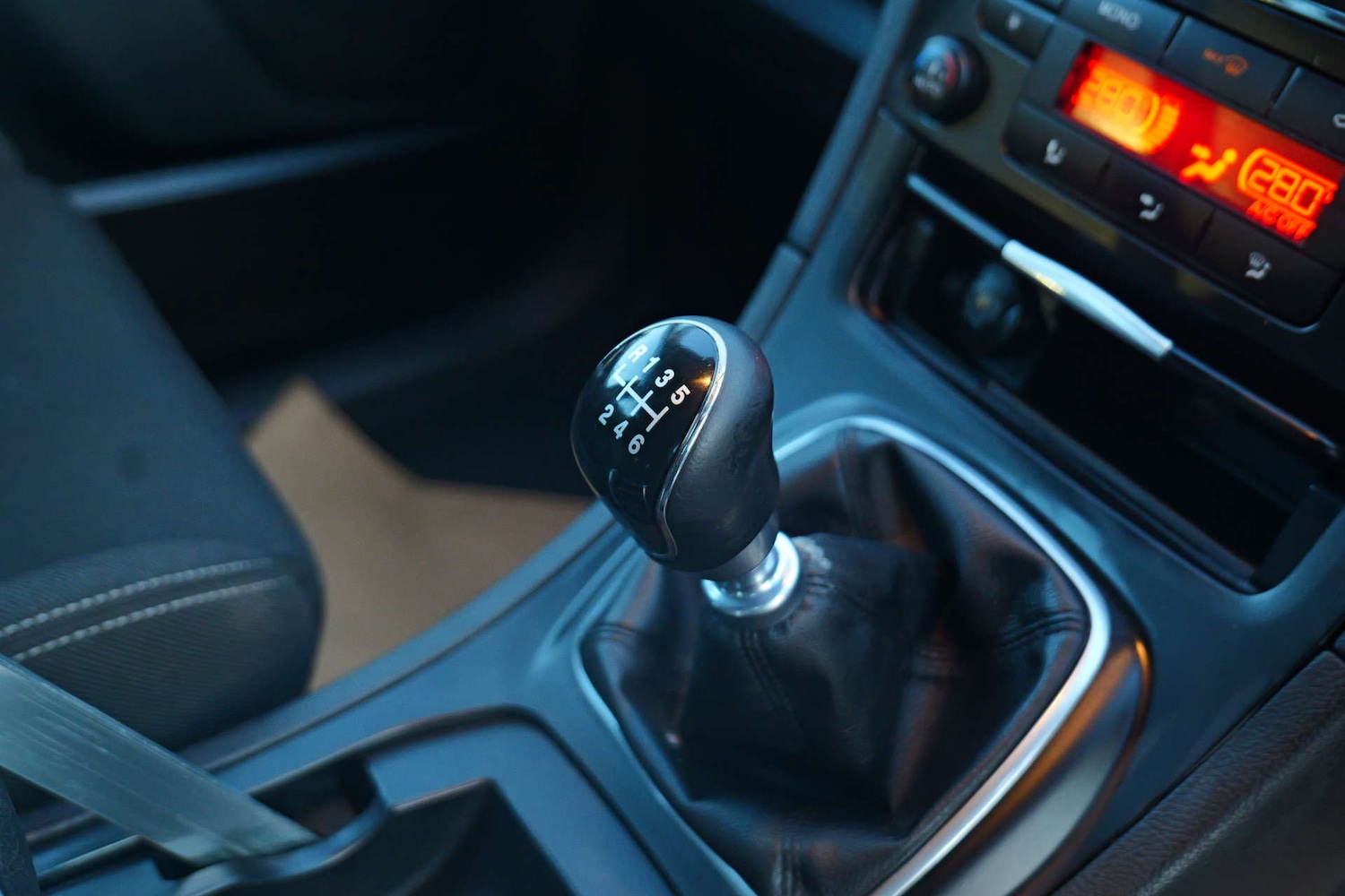 Used Ford S-Max 2012 for sale - 77271552: Photo 19