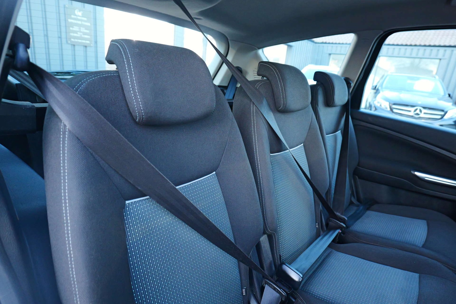 Used Ford S-Max 2012 for sale - 77271552: Photo 28