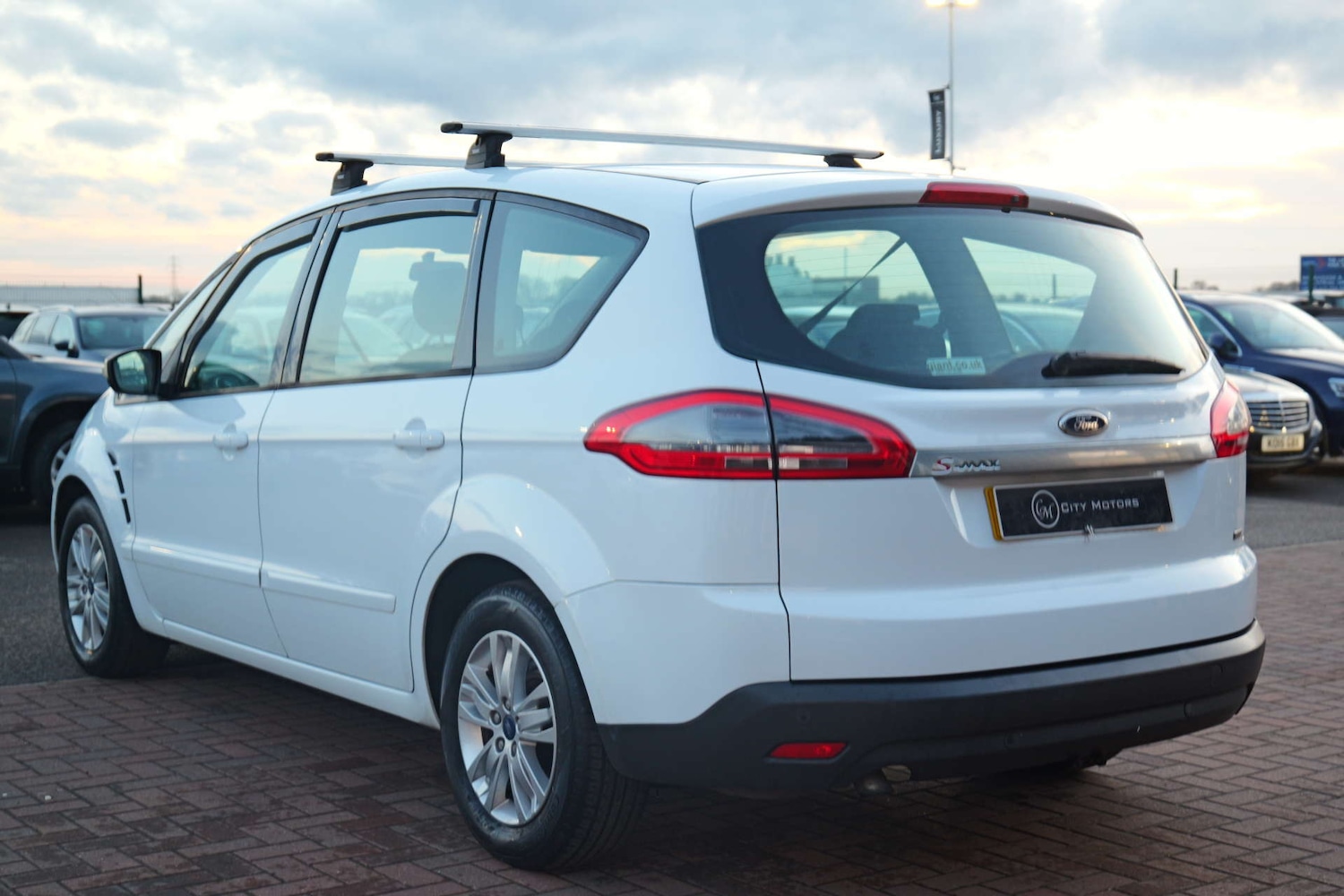 Used Ford S-Max 2012 for sale - 77271552: Photo 8