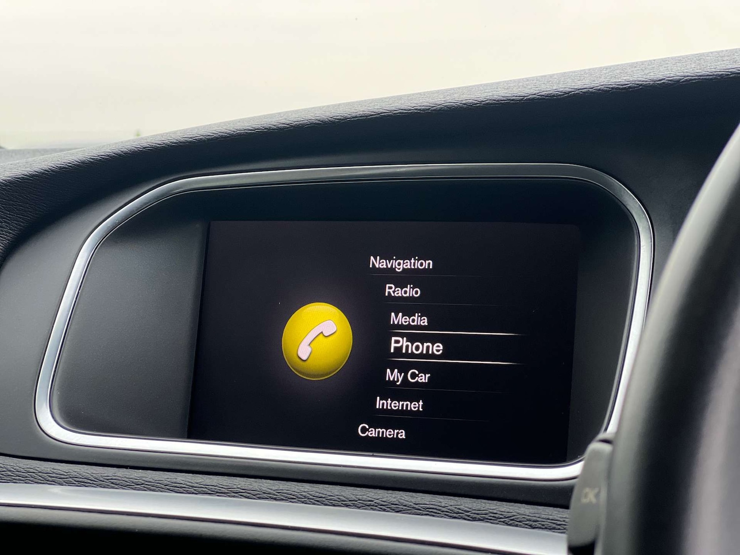 Used Volvo V40 2018 for sale - 77184856: Photo 23