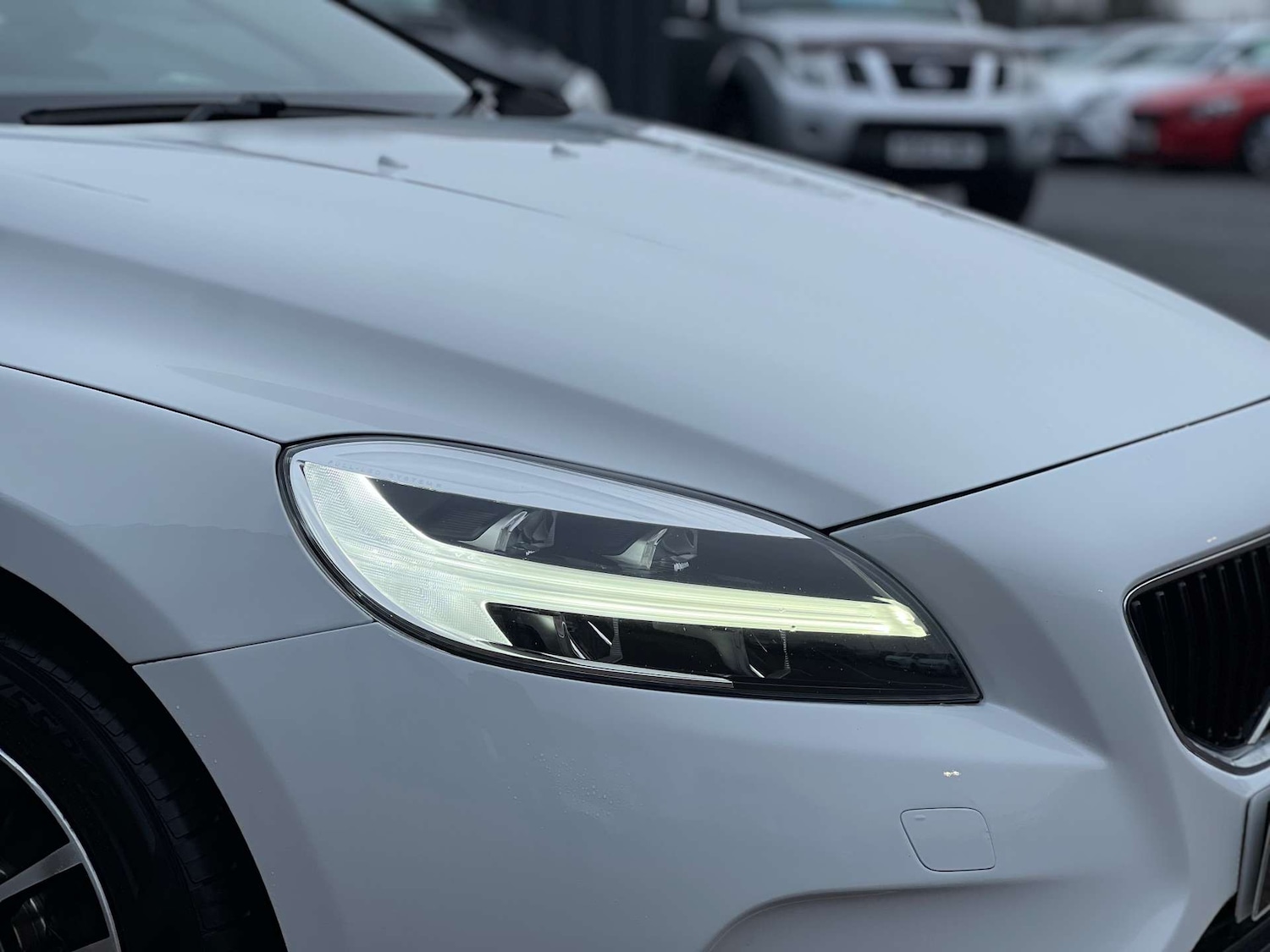 Used Volvo V40 2018 for sale - 77184856: Photo 58