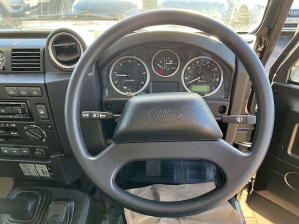 Used Land Rover Defender 2016 for sale - 73434223: Photo 49