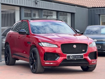 Used Jaguar F-Pace 2016 for sale - 75690777: Photo