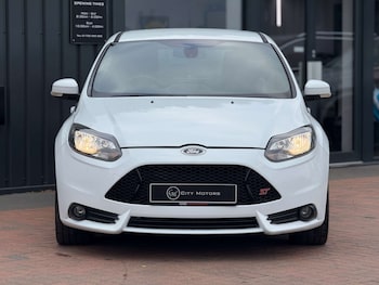 Used Ford Focus 2012 for sale - 76037430: Photo