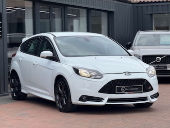 Used Ford Focus 2012 for sale - 76037430: Photo