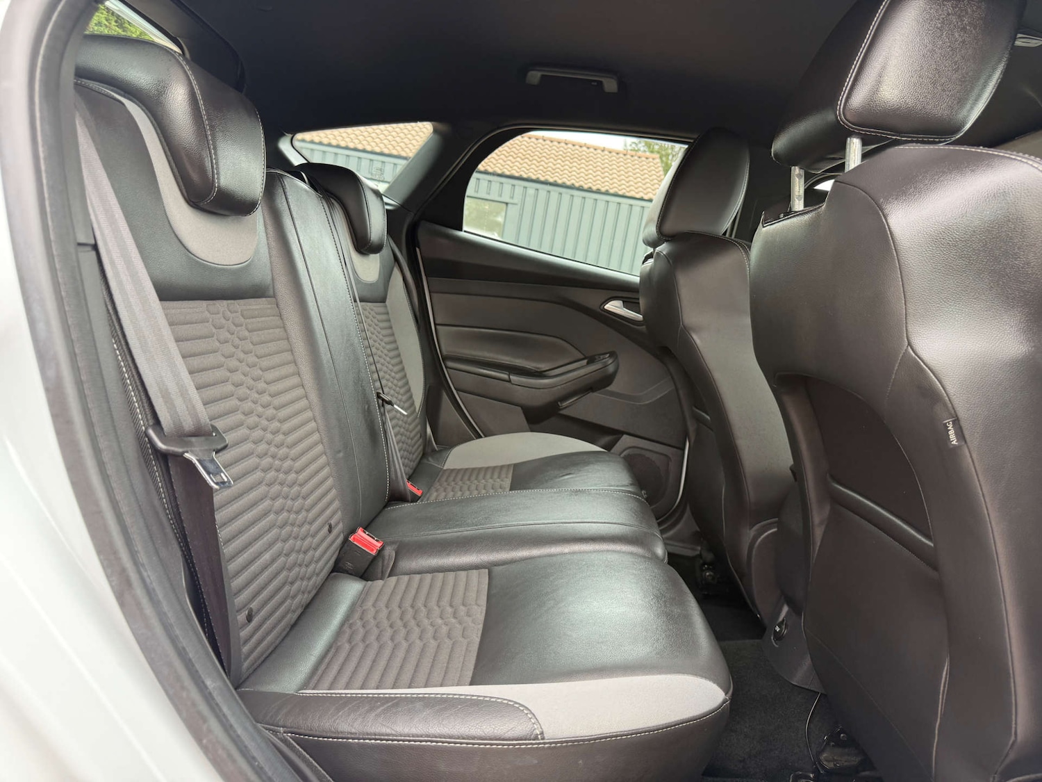 Used Ford Focus 2012 for sale - 76037430: Photo 41