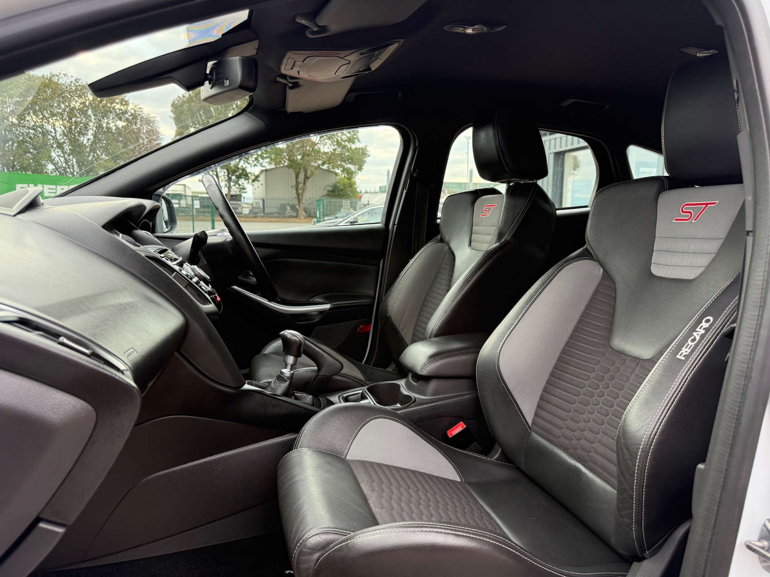 Used Ford Focus 2012 for sale - 76037430: Photo 44