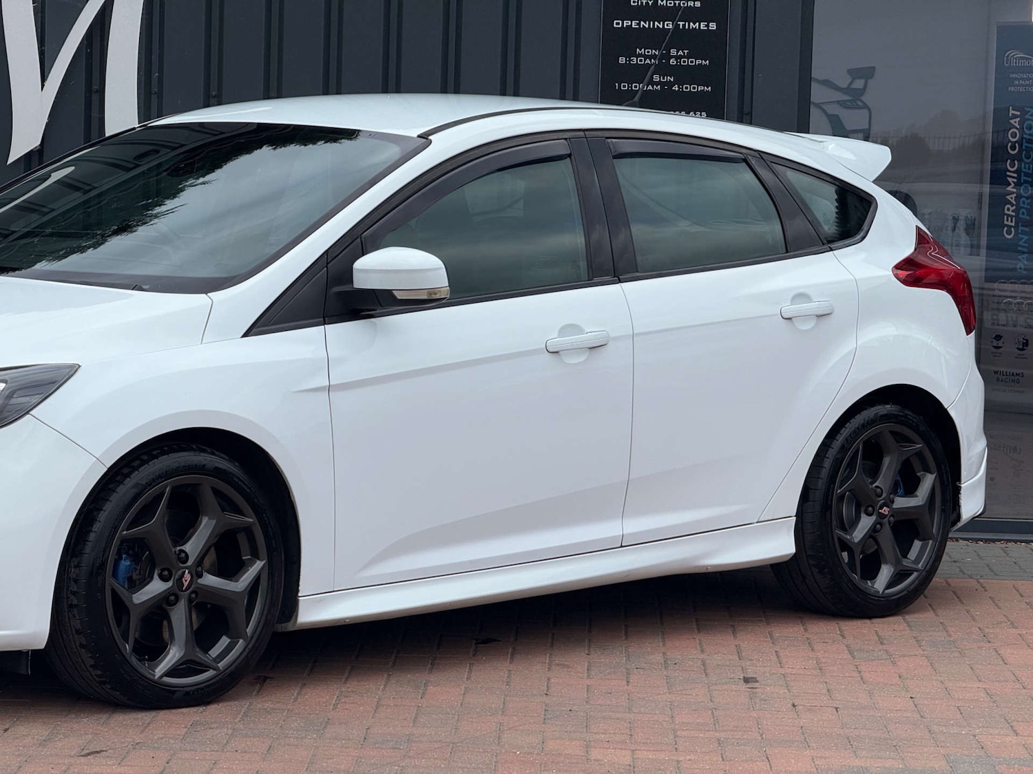 Used Ford Focus 2012 for sale - 76037430: Photo 9