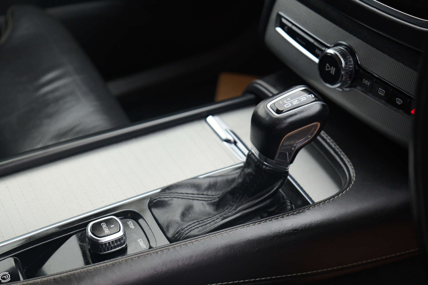 Used Volvo XC90 2015 for sale - 77247854: Photo 23