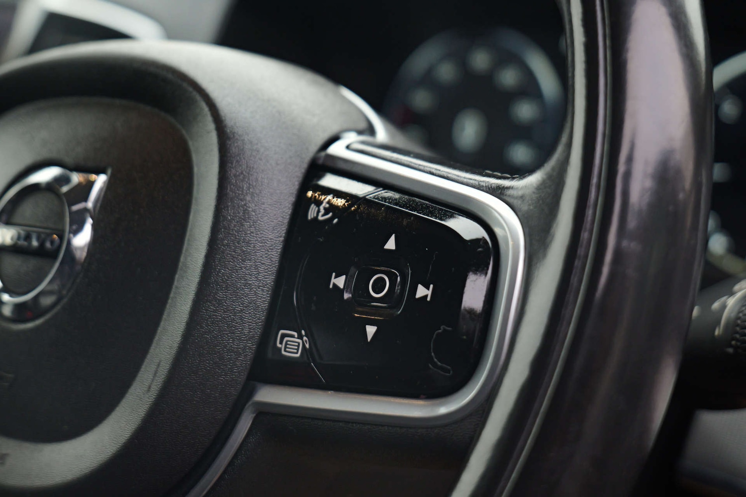 Used Volvo XC90 2015 for sale - 77247854: Photo 27