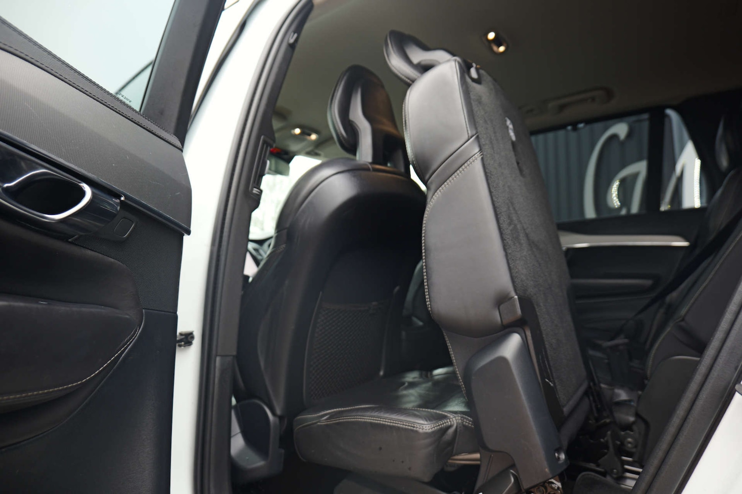 Used Volvo XC90 2015 for sale - 77247854: Photo 42