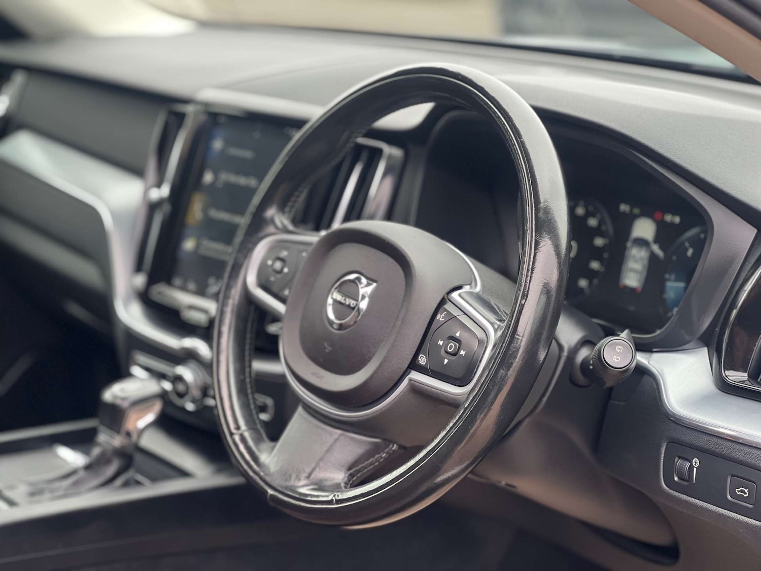 Used Volvo XC60 2018 for sale - 77276676: Photo 20