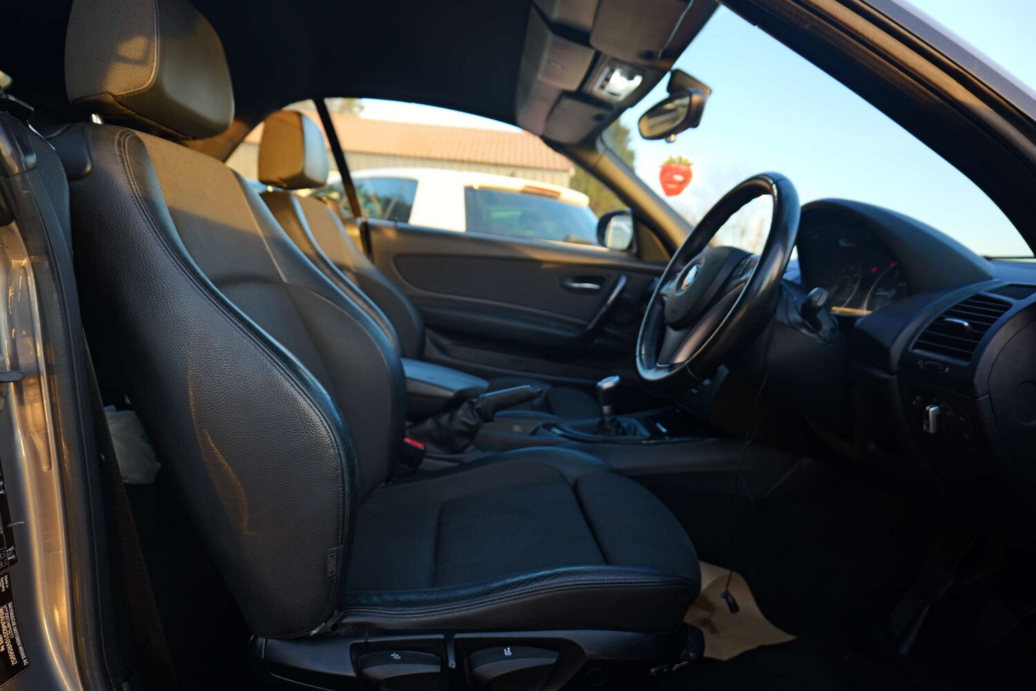 Used BMW 1 Series 2011 for sale - 77735010: Photo 21