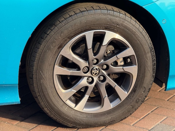 Used Toyota Prius 2018 for sale - 76278063: Photo 27