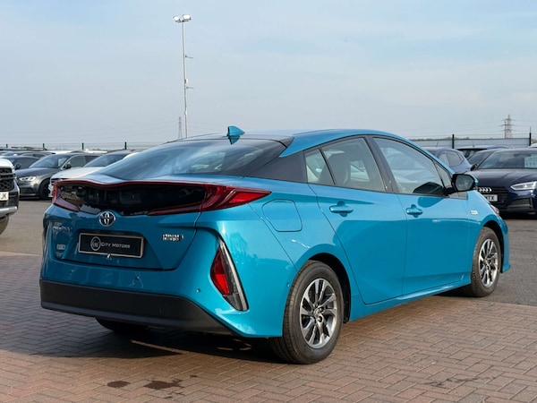 Used Toyota Prius 2018 for sale - 76278063: Photo 29