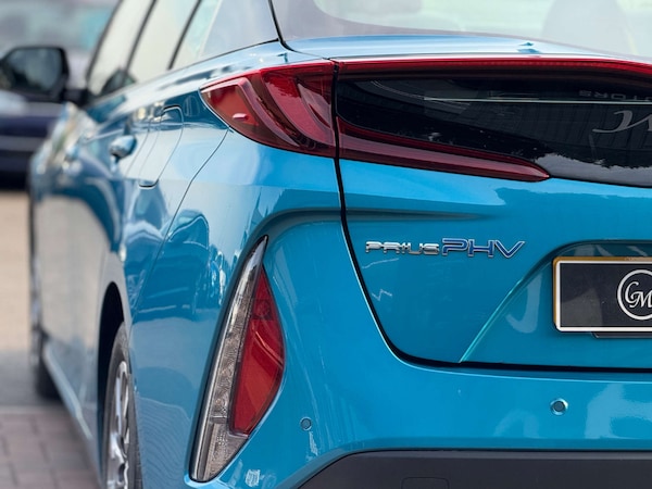 Used Toyota Prius 2018 for sale - 76278063: Photo 33