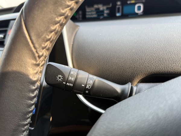 Used Toyota Prius 2018 for sale - 76278063: Photo 56