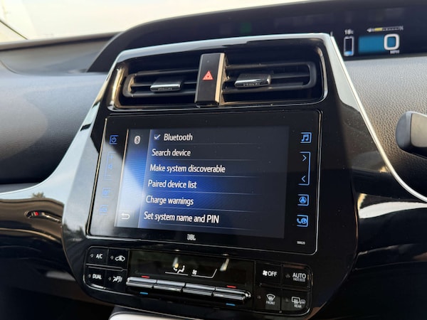 Used Toyota Prius 2018 for sale - 76278063: Photo 68