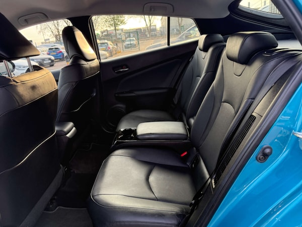 Used Toyota Prius 2018 for sale - 76278063: Photo 88