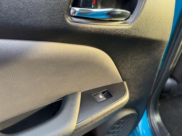 Used Toyota Prius 2018 for sale - 76278063: Photo 89