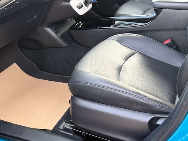 Used Toyota Prius 2018 for sale - 76278063: Photo 91
