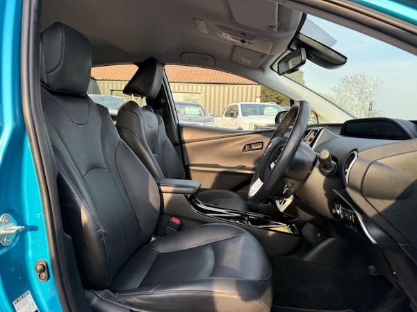 Used Toyota Prius 2018 for sale - 76278063: Photo 9