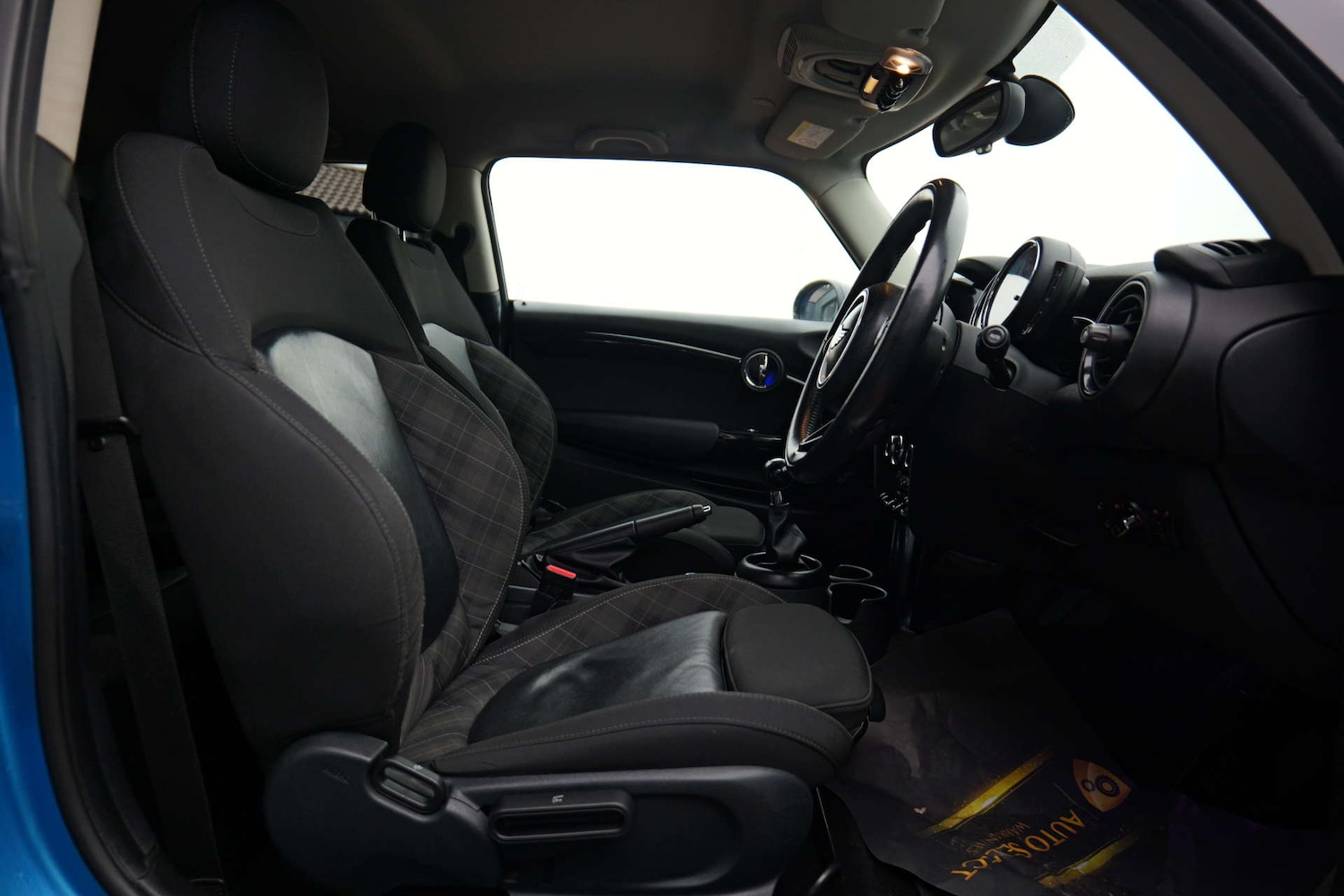 Used MINI Hatch 2018 for sale - 76749839: Photo 18