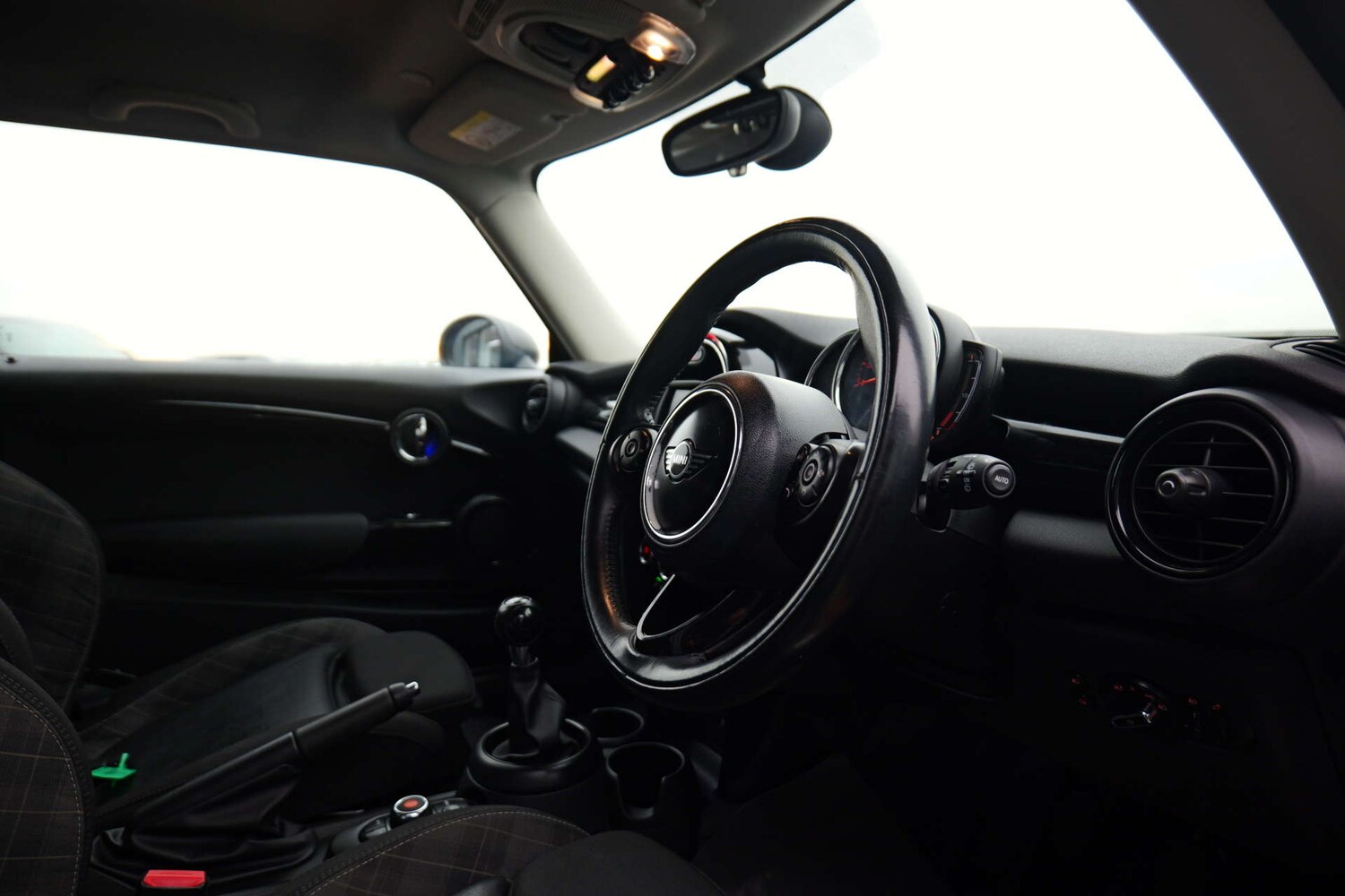 Used MINI Hatch 2018 for sale - 76749839: Photo 22