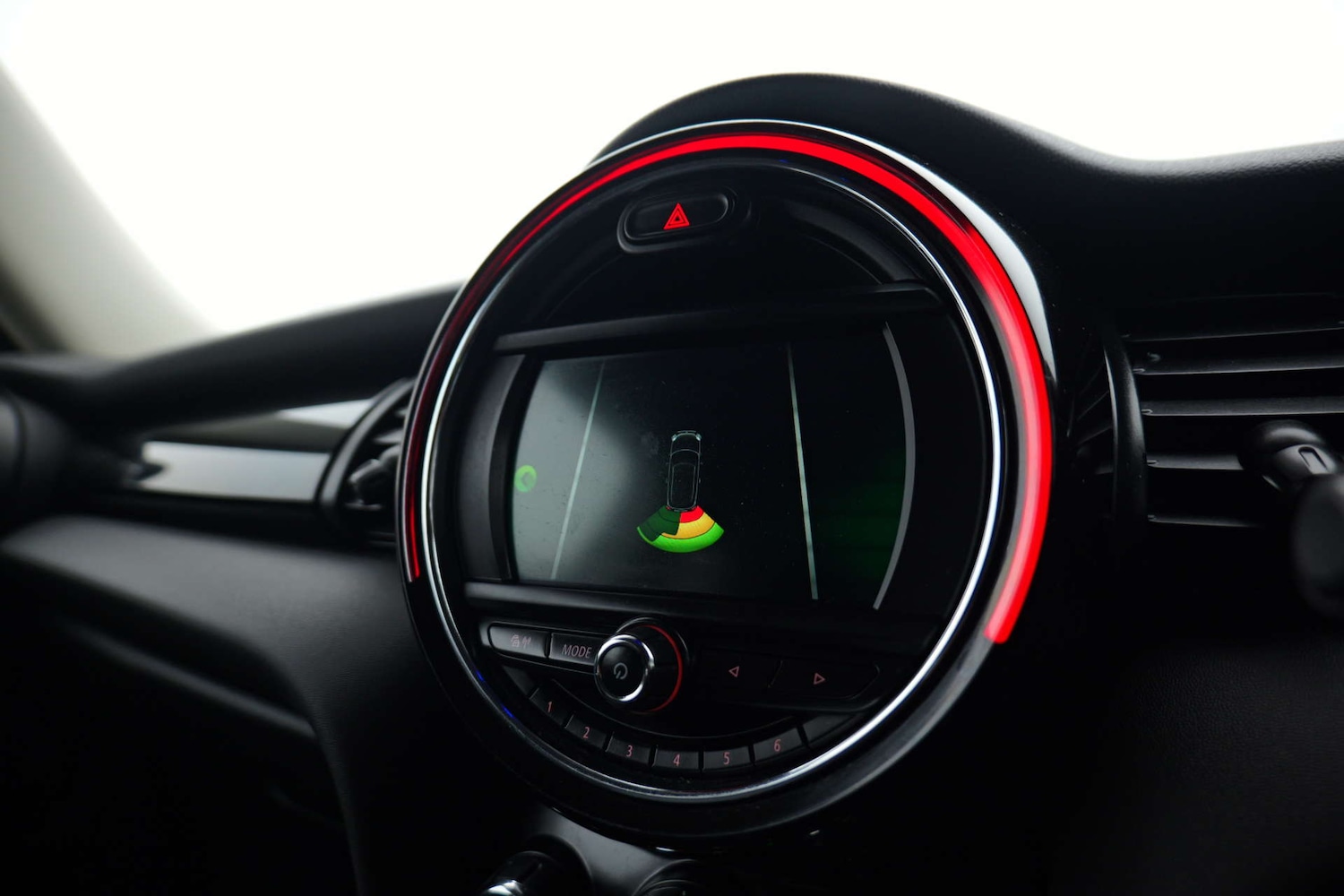 Used MINI Hatch 2018 for sale - 76749839: Photo 25