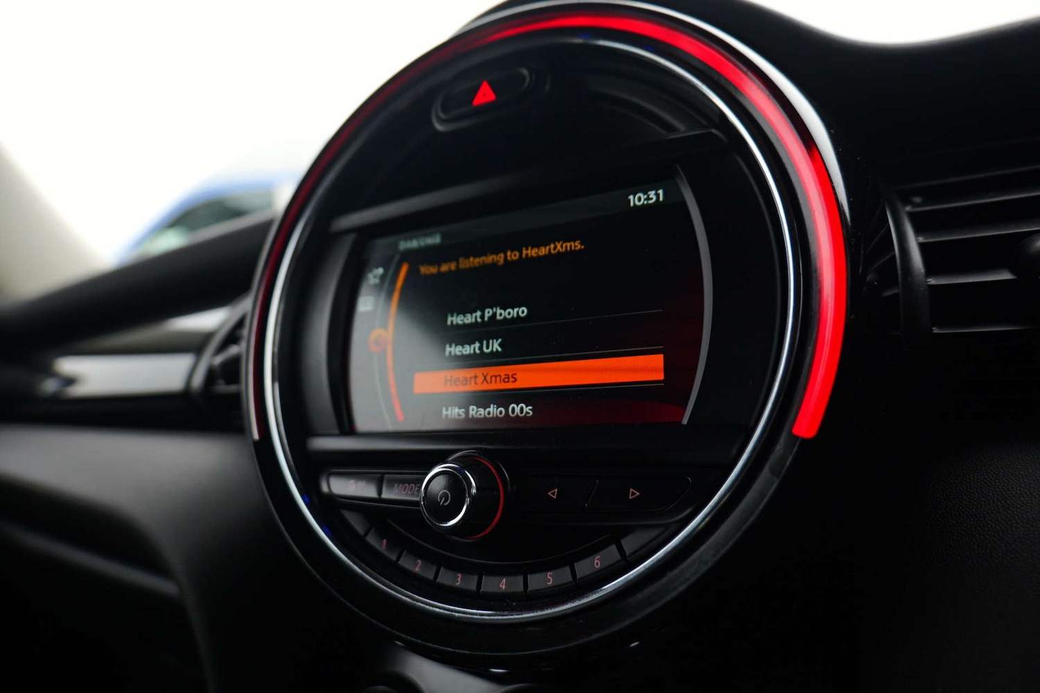 Used MINI Hatch 2018 for sale - 76749839: Photo 27