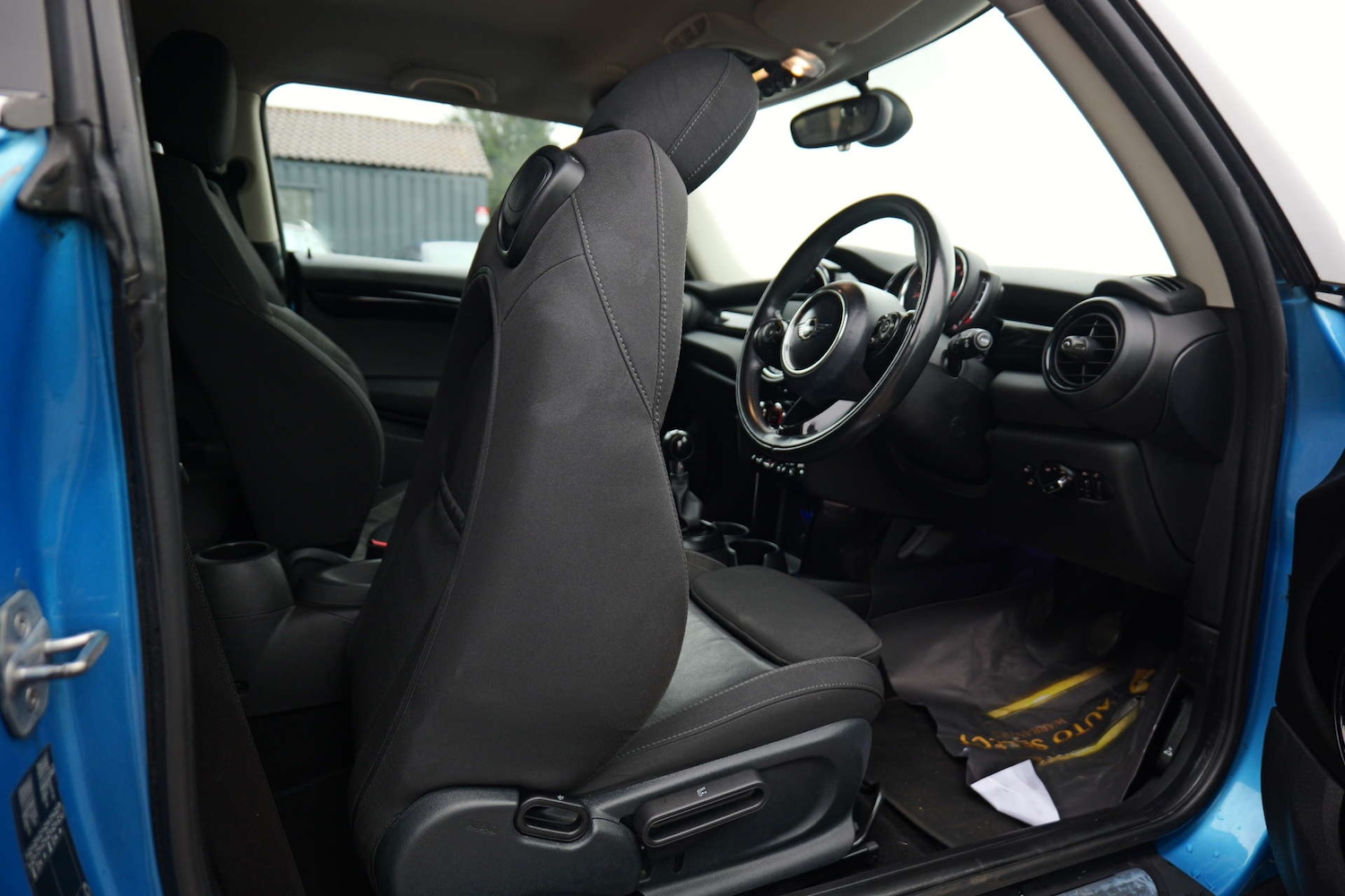 Used MINI Hatch 2018 for sale - 76749839: Photo 34