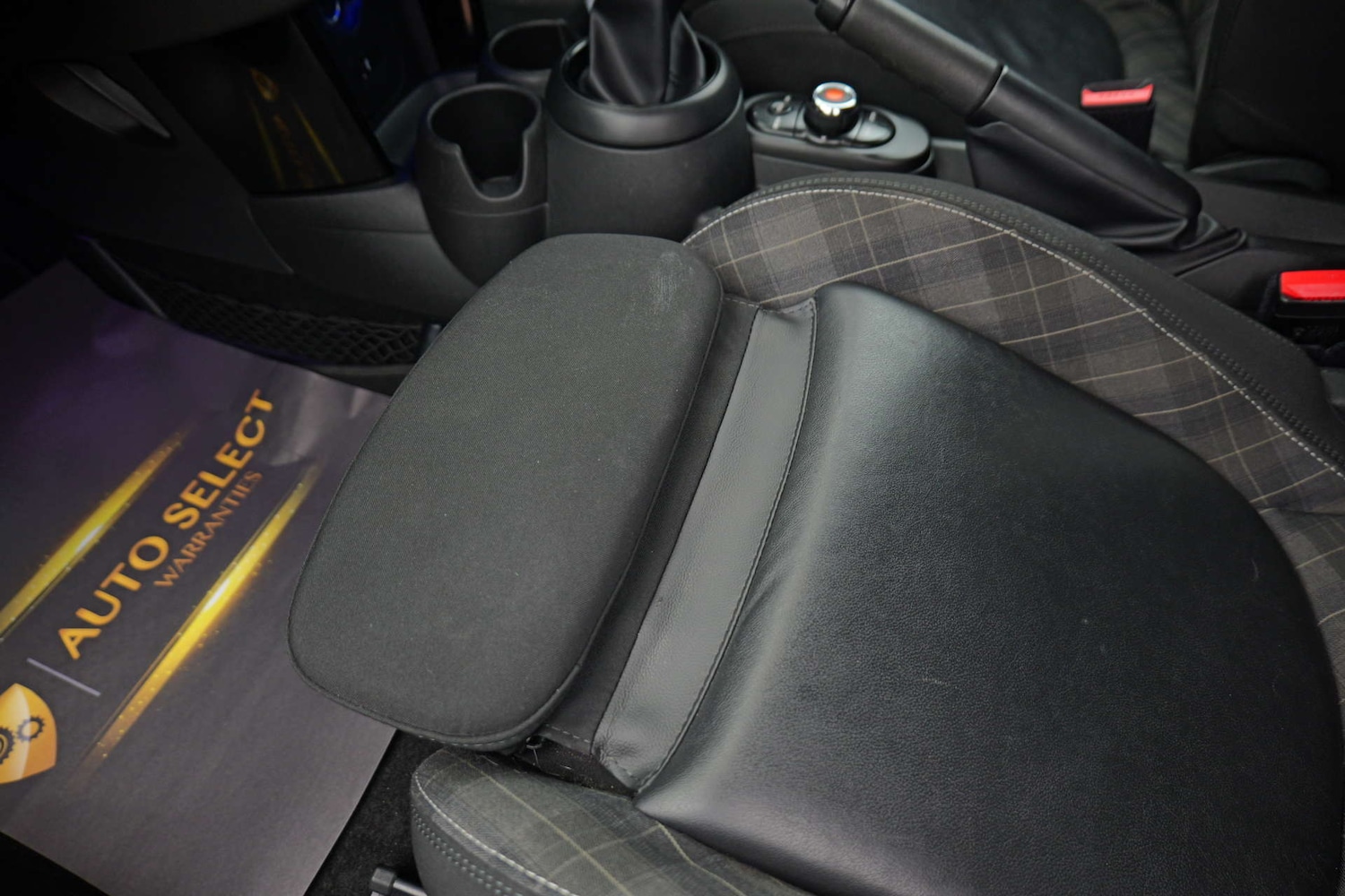 Used MINI Hatch 2018 for sale - 76749839: Photo 42