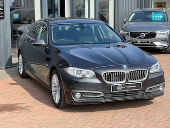 Used BMW 5 Series 2015 for sale - 77850619: Photo