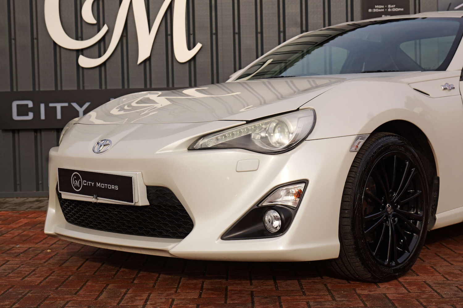 Used Toyota GT86 2012 for sale - 76449800: Photo 2