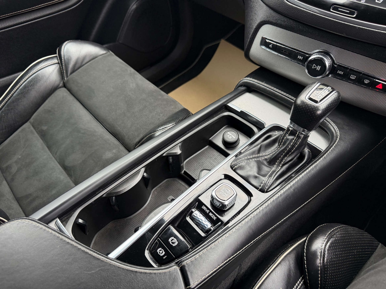 Used Volvo XC90 2019 for sale - 76650409: Photo 35