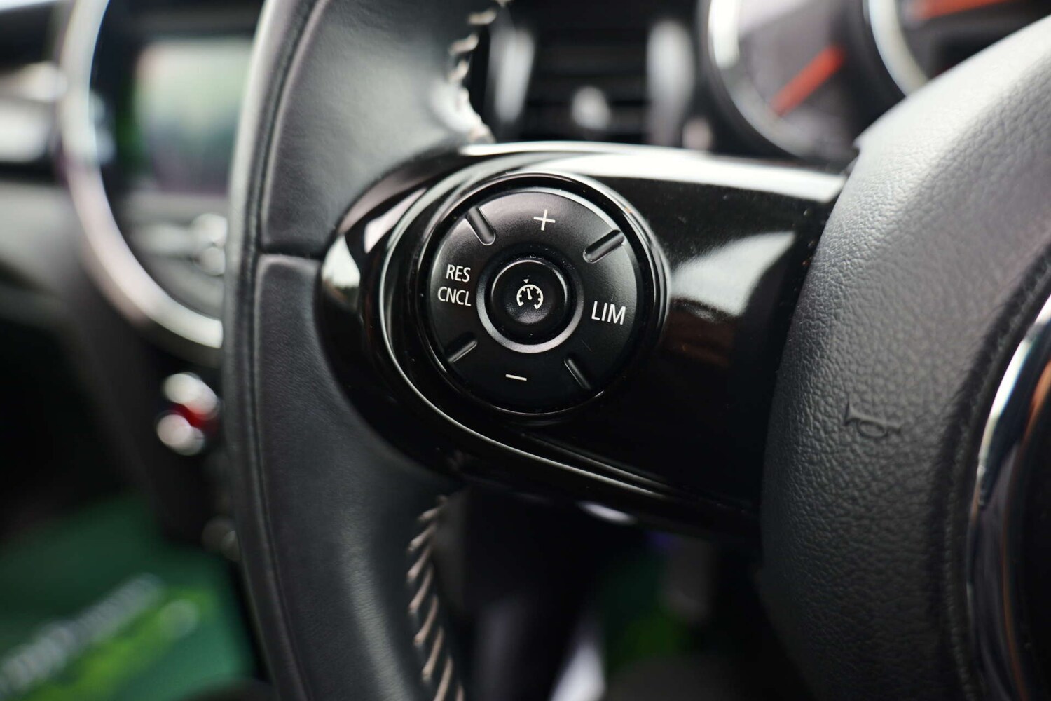 Used MINI Hatch 2019 for sale - 76749833: Photo 28